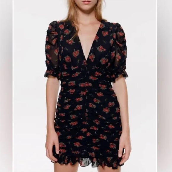 Zara floral dress - Picture 4 of 5